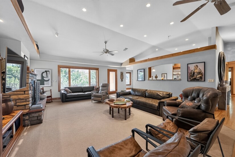 Furnished Luxury Corporate Rental Home 