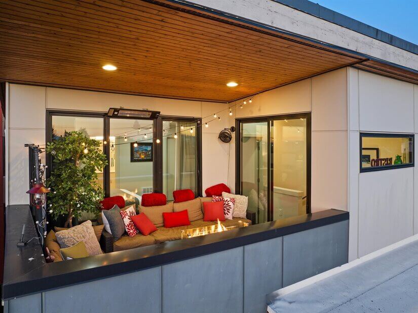Spacious Luxury View TH  Near  Downtown
