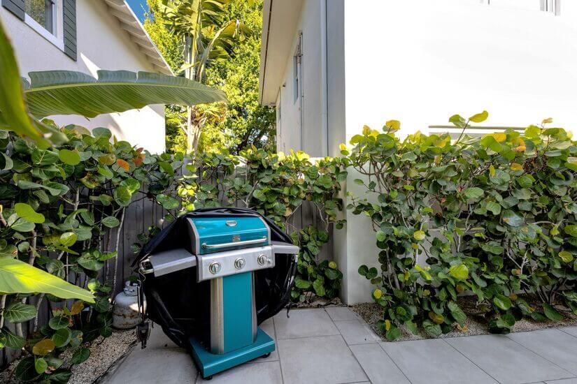 MidCentury Modern Oasis Fort Lauderdale