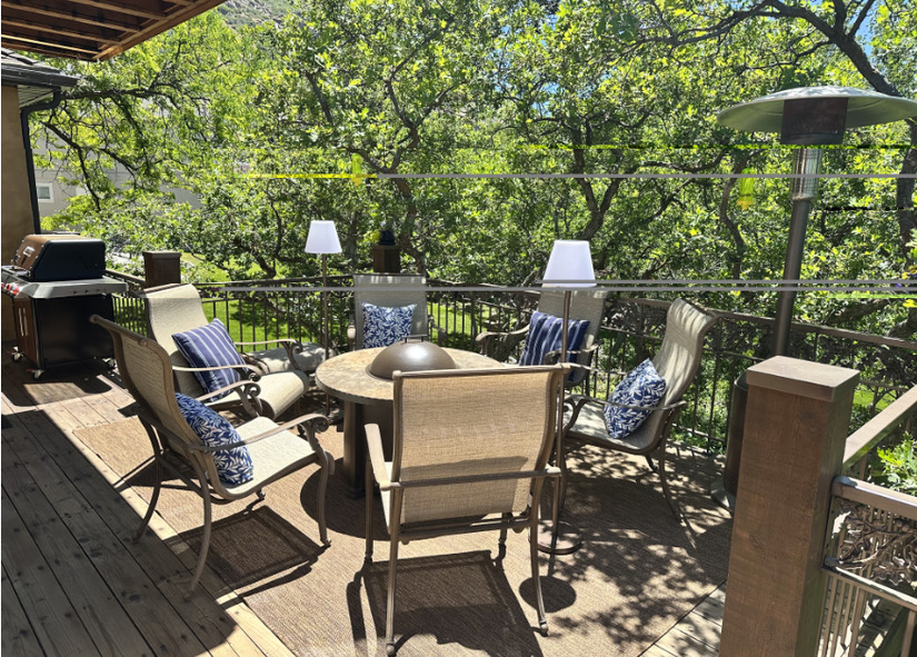 Executive Fully Furnished Home in Sandy