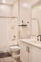 New 4 Bd 3 Ba Resort Style Mayo Pool BBQ