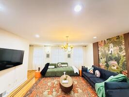 4BR Home w Parking and Yard NYC JSQ PATH