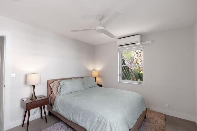 MidCentury Modern Oasis Fort Lauderdale