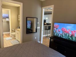 Bedroom has en suite to private bathroom