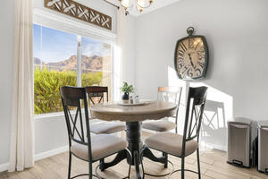 Dining table will seat 5