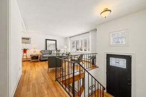 Entry Staircase to Living Room