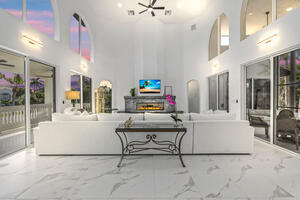 Seashell Paradise 5BR with Pool and Spa