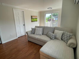 Spacious 5BR Near LIRR  Parks