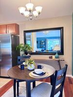 Furnished 2BD2BA Glen Ellyn Condo Garage
