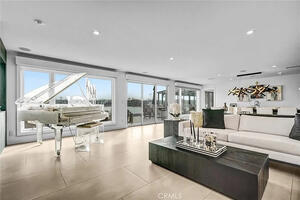 Luxury Huntington Harbour Waterfront