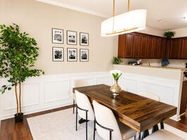 EV SkyCharge ATL  Executive Townhome