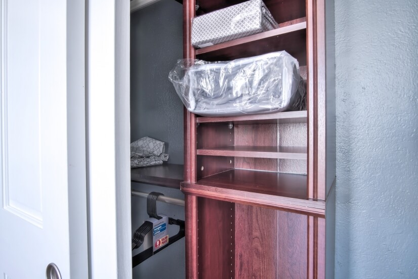 SF Furnished 4 Bdrm Outer Mission Flat