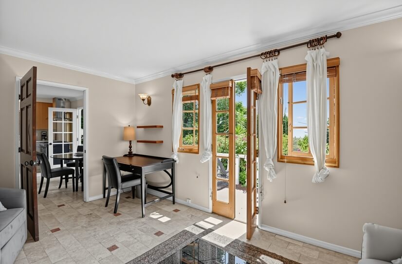 Guest House in West Hollywood Hills CA