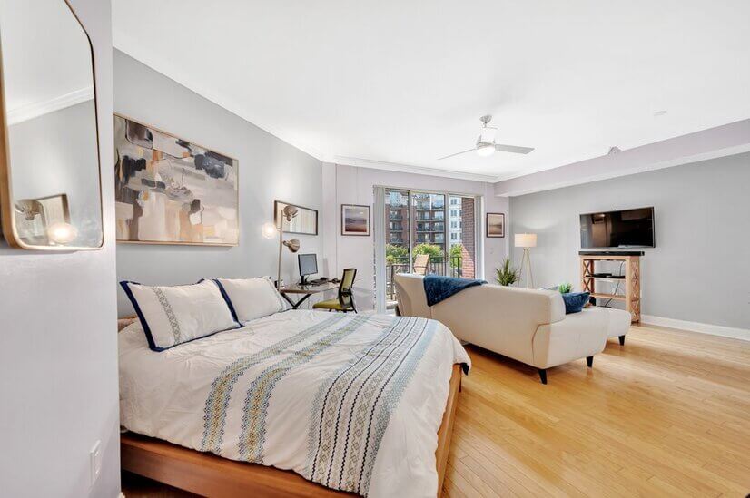 Beautifully Upscale Studio in Charlotte 