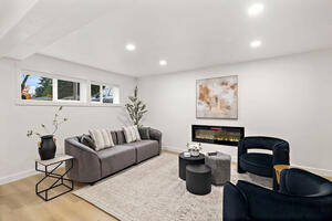 Luxury 6BR Home in Downtown Lynnwood