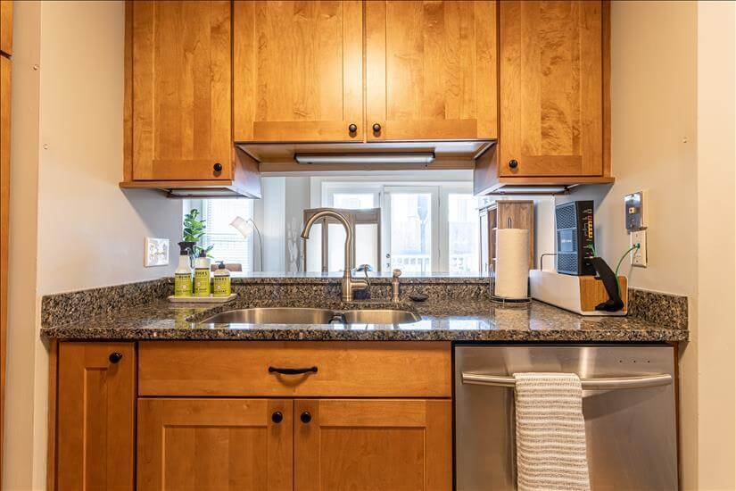 Soft close cabinets and large double stainles