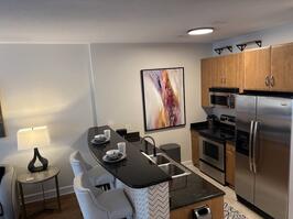 Stainless appliances and granite countertops