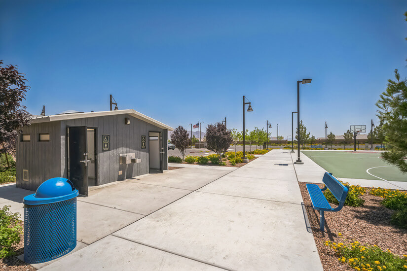 New 4BR Luxury Home with Amenities 