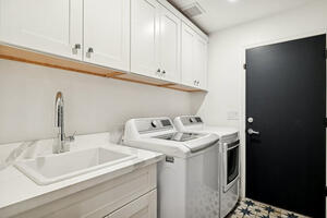 Scottsdale Executive Home Pool Views