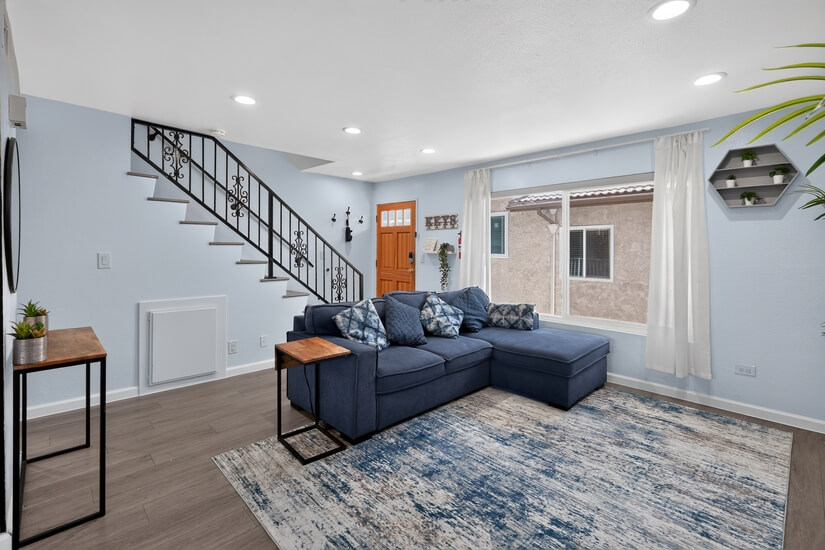 Furnished 2 Bedroom Corporate Rental