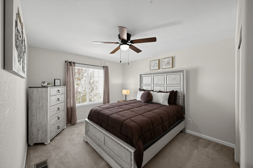 4th Bedroom - Queen-sized bed - upper level