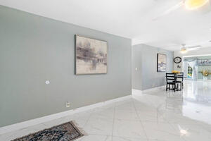 Spacious Lake Worth Beach Home 