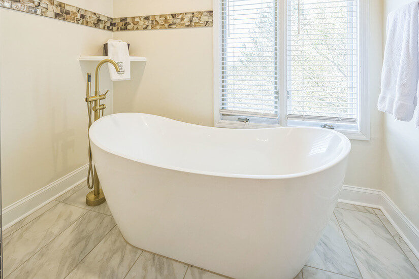 Kickback and Enjoy the Savannah River