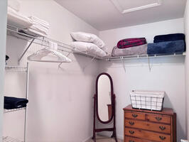 Furnished 2BD2BA Glen Ellyn Condo Garage