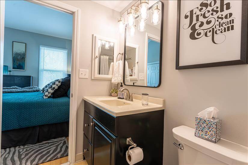 Large vanity and built in medicine cabinet fo