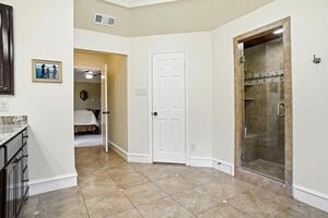 2412 Emerald Circle 