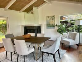 Great space to entertain or have quiet meals