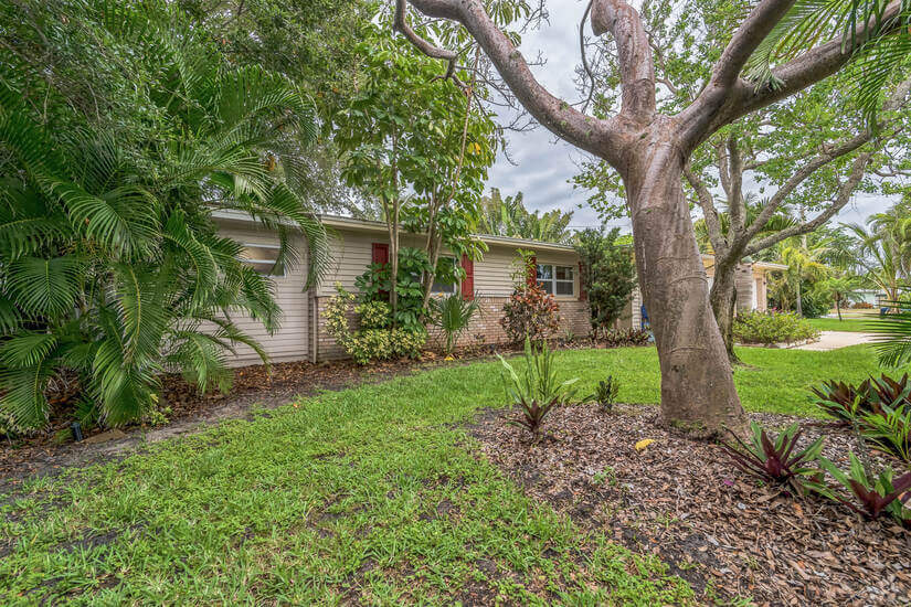 Satellite Beach FL Furnished Home Office