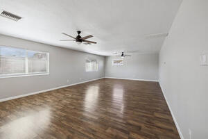 plenty of room for work space