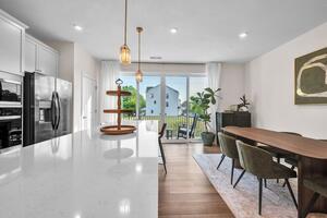 Luxury Furnished Baxter Village Townhome