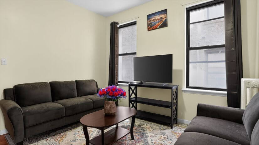 Modern Living Room Designed for Comfort and Convenience