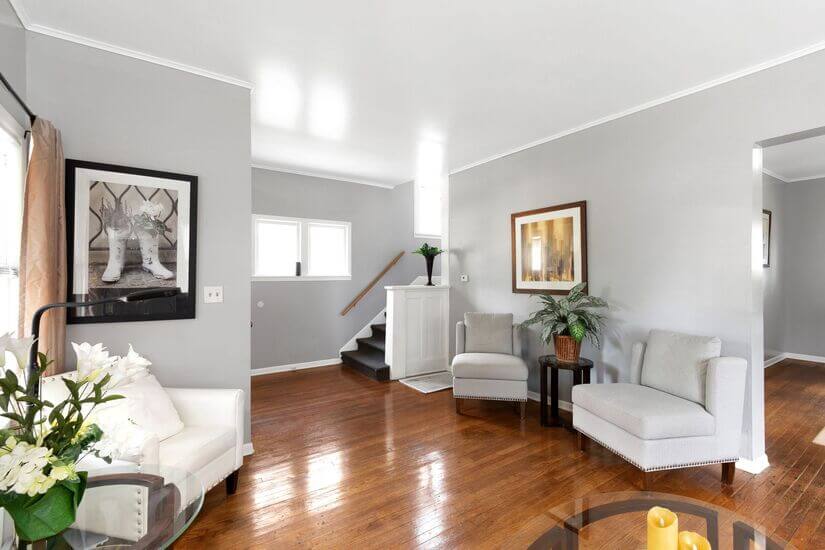 Midtown Beauty, Blackstone Neighborhood