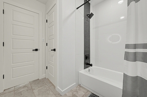 408 Meadowbrook Dr