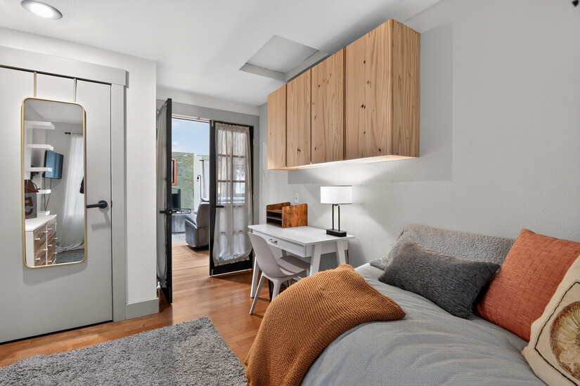Charming Totem Estates Retreat Tech Wine