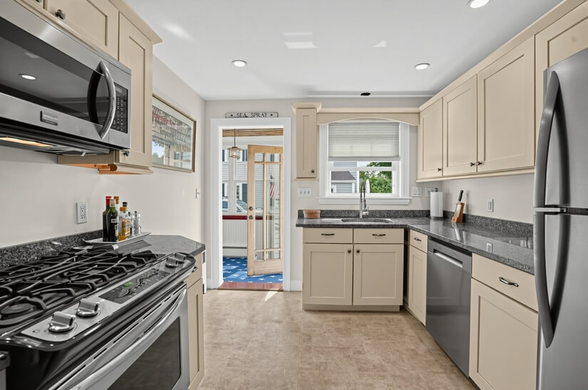 Marblehead Furnished House with Office