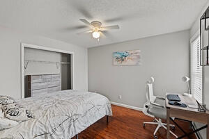 Secondary Bedroom with Workstation