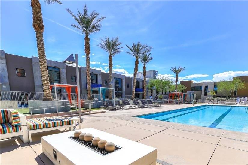 Modern Furnished Condo in Las Vegas