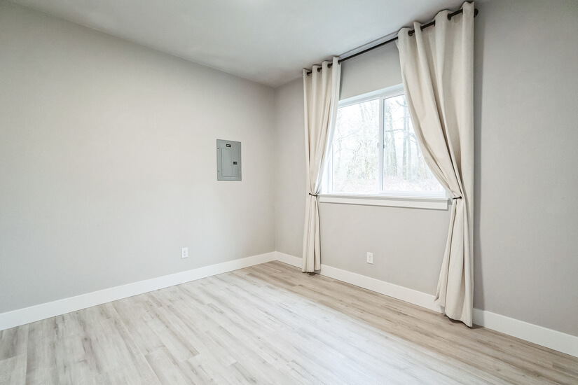 Longview Willow Grove Furnished Property