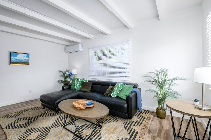 Heart of Winters  Fully Furnished 2BR