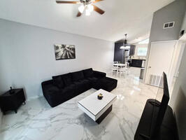 Living room 3