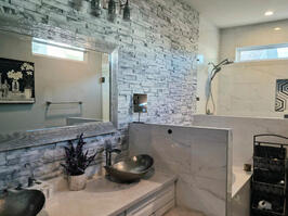 Furnished 2 Bedroom Condo near Galleria