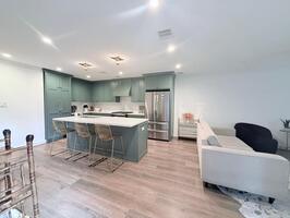 Living room & Kitchen