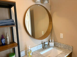 Master Bath (attached) 4