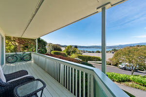 Furnished Luxury Bay Views