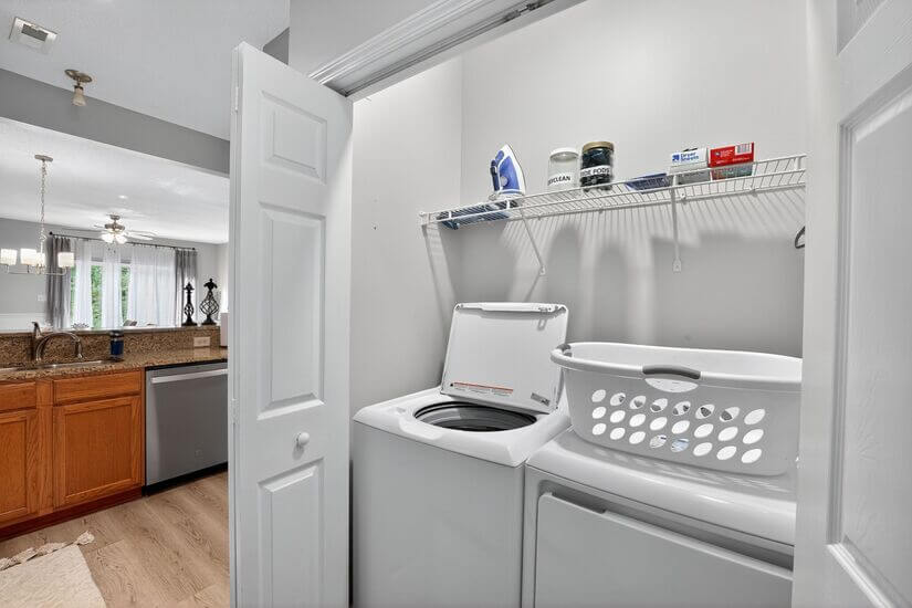 Furnished Cozy Townhouse in Charlotte