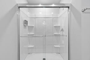 Luxury 5BR Home Near Wilmington Beaches